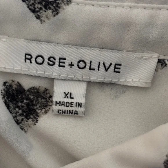 Rose Olive Womens XL White Black Hearts Print Button Up Shirt Long Sleeve blouse - Picture 4 of 10